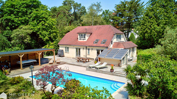 5 Bedroom Detached House For Sale In Family Home - Car Dealer - Acres, Matchams Lane, Christchurch, BH23