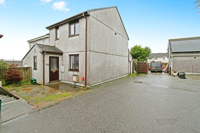 2 Bedroom Semi Detached House For Sale In Amelia Close, Truro, TR2