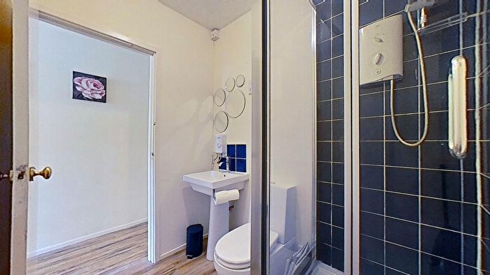 1 Bedroom Flat To Rent In Websters Land, Grassmarket, Edinburgh, EH1