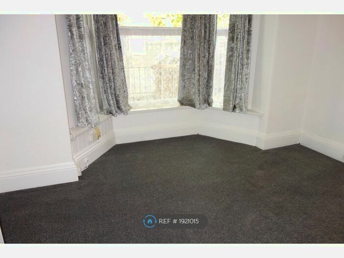 1 Bedroom Studio To Rent In Seaton Avenue, Plymouth, PL4