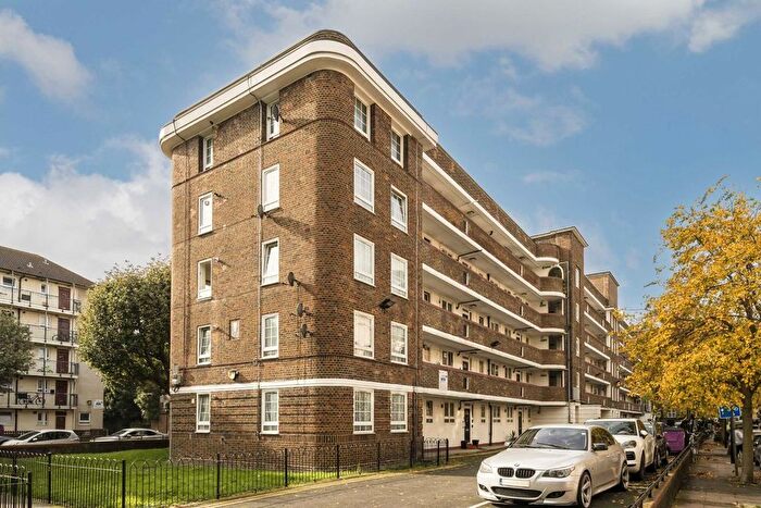 4 Bedroom Flat To Rent In Boyd Street, London, E1