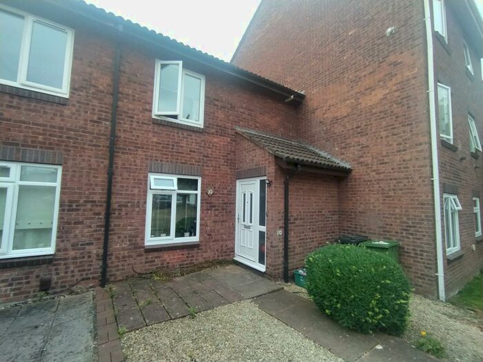 2 Bedroom House To Rent In Rowan Court, Frome, BA11