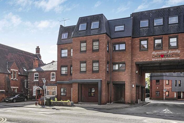 1 Bedroom Apartment For Sale In Gosbrook Road, Caversham, Reading, RG4