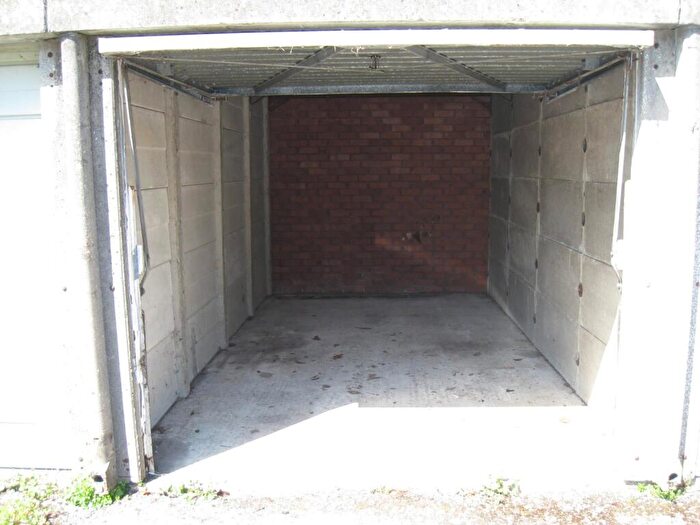 Property To Rent In Chichester, PO19