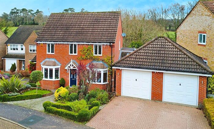 4 Bedroom Detached House For Sale In Abbots Langley, Herts, WD5