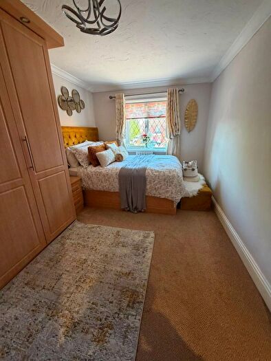 4 Bedroom Terraced House To Rent In Marlow Avenue, LU1