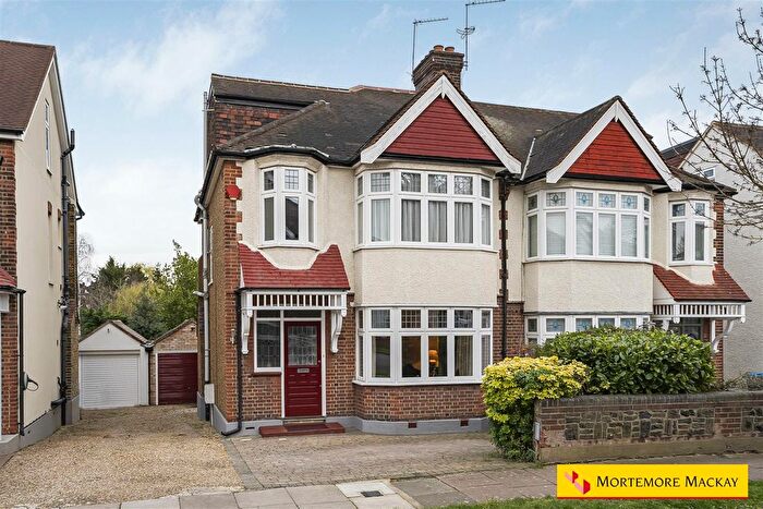 4 Bedroom Semi Detached House For Sale In Park Drive, London, N21