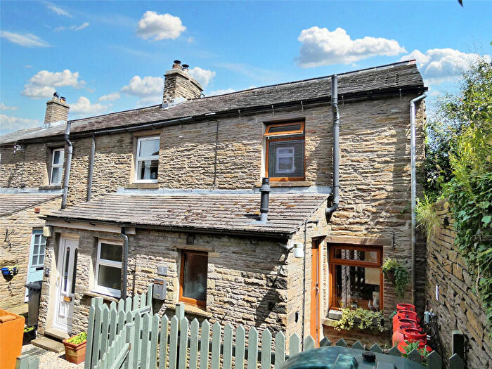 2 Bedroom End Of Terrace House For Sale In Burtersett, Hawes, DL8