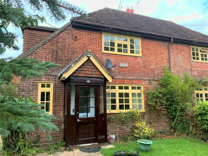 2 Bedroom Semi-Detached House For Sale In Kewlake Lane, Bramshaw, Lyndhurst, Hampshire, SO40