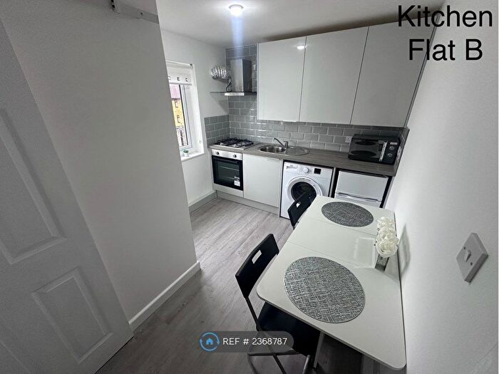 1 Bedroom Flat To Rent In Windsor Way, Chelmy, CM1