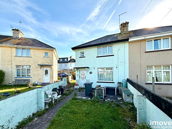 3 Bedroom Semi-detached House For Sale In Dorchester Grove, Torquay, TQ2