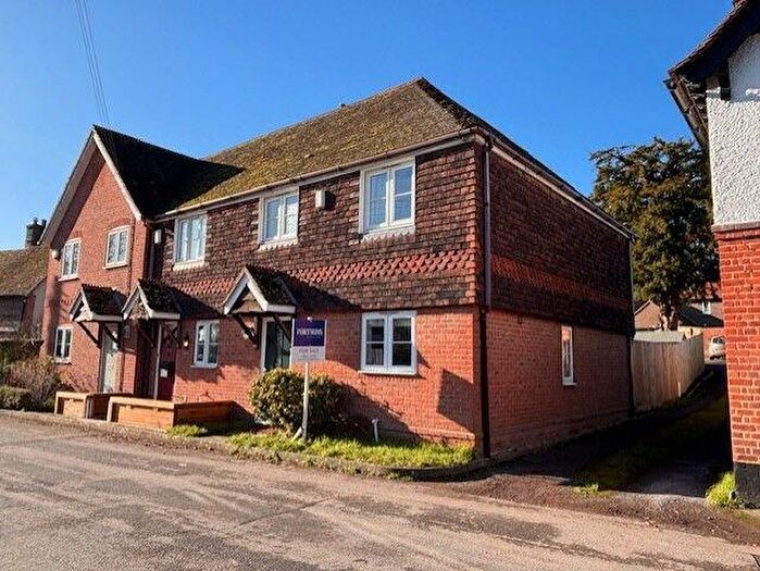 3 Bedroom Semi-Detached House For Sale In Dorchester-on-Thames, South Oxfordshire, OX10