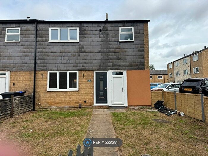3 Bedroom Semi-Detached House To Rent In Foskitt Court South, Northampton, NN3