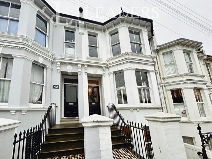 1 Bedroom Apartment To Rent In Grantham Road, BN1