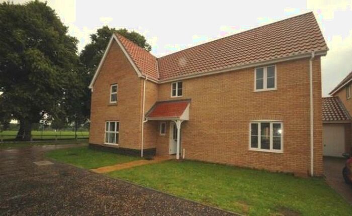 3 Bedroom House To Rent In Alicante Way, Norwich, NR5
