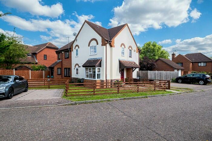 1 Bedroom Serviced Apartments To Rent In Wheatley Close, Milton Keynes, Buckinghamshire, MK4