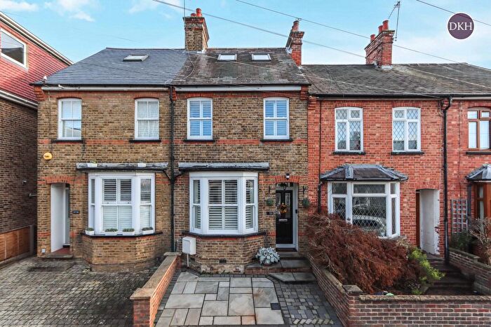 3 Bedroom Terraced House For Sale In Hilliard Road, Northwood, HA6