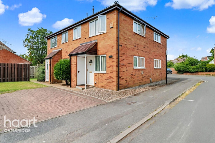 1 Bedroom Terraced House For Sale In Brackyn Road, Cambridge, CB1