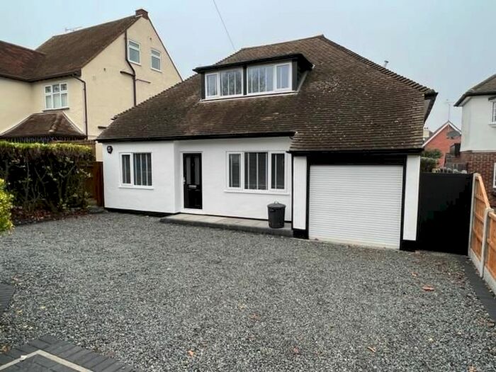 4 Bedroom Detached Bungalow To Rent In Kilworth Avenue, Shenfield, Brentwood, CM15
