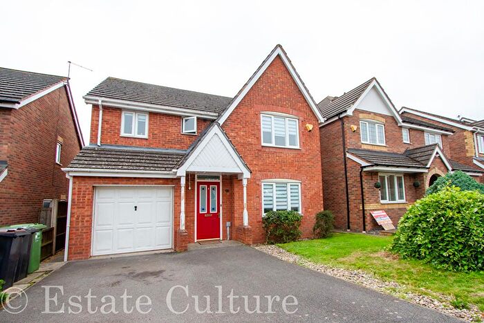 4 Bedroom Detached House To Rent In Eden Court, Nuneaton, CV10