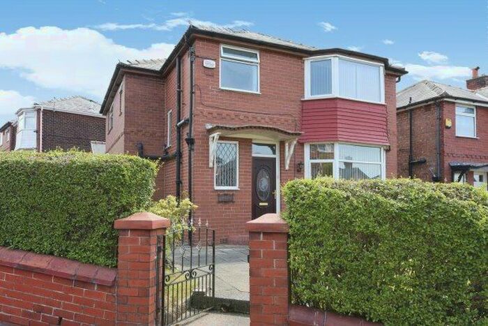 3 Bedroom Detached House To Rent In Barton Road, Manchester, M27