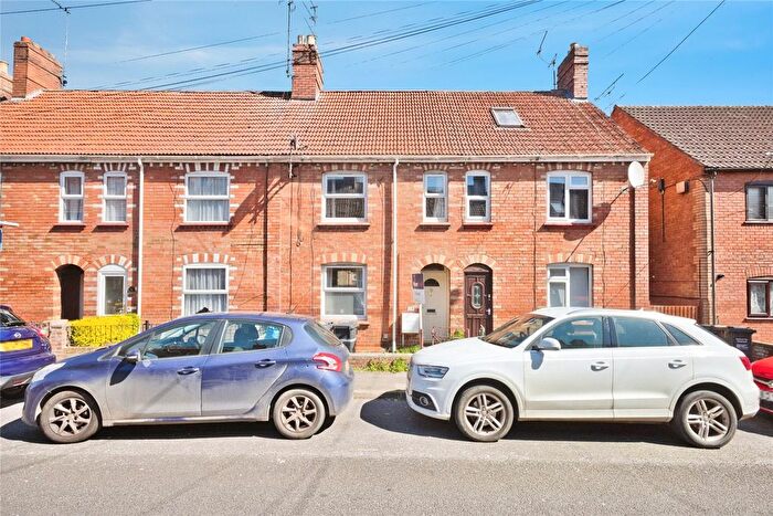 3 Bedroom Terraced House For Sale In Seaton Road, Yeovil, Somerset, BA20