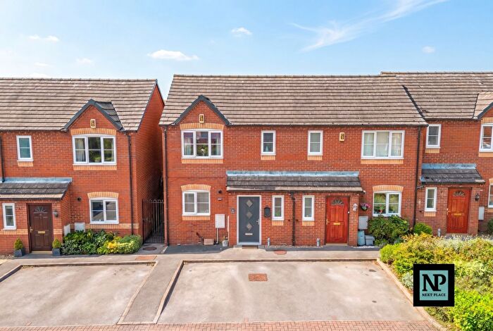 2 Bedroom House For Sale In Galliers Close, Wilnecote, B77
