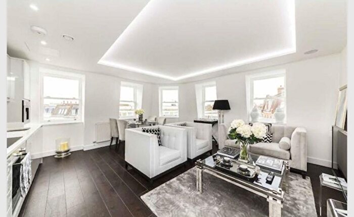 3 Bedroom Flat To Rent In Lillie Road, Fulham, SW6