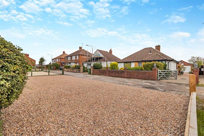 3 Bedroom Detached Bungalow For Sale In Mansfield Road, Mansfield Woodhouse, NG19