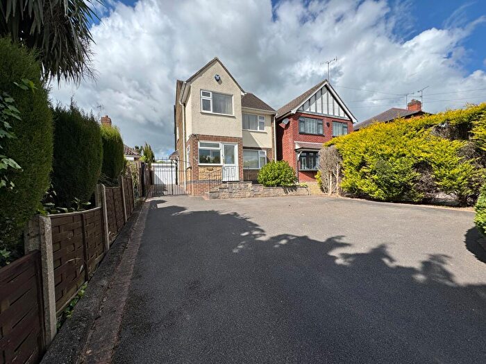3 Bedroom Detached House For Sale In Tutbury Road, Burton-on-Trent, DE13