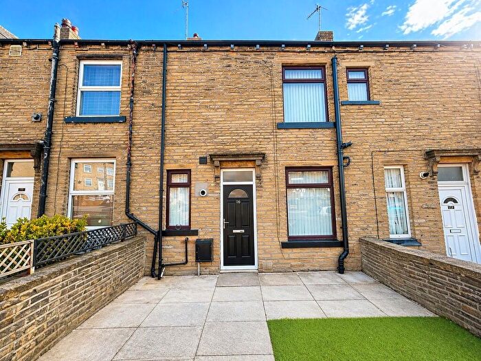 1 Bedroom Terraced House For Sale In Bright Street, Clayton, Bradford, BD14