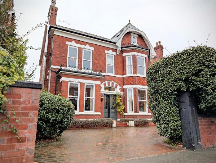 4 Bedroom Detached House To Rent In Golf Open - Burlington Road, Birkdale - Sleeps - Extended Stays Available, PR8