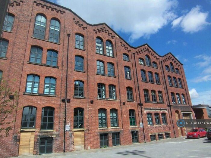 2 Bedroom Flat To Rent In Blantyre Street, Manchester, M15