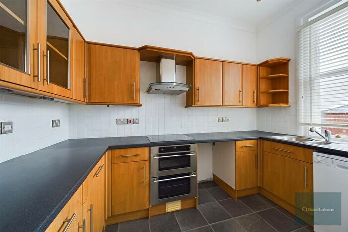 2 Bedroom Flat For Sale In Fairpark Road, Exeter, EX2