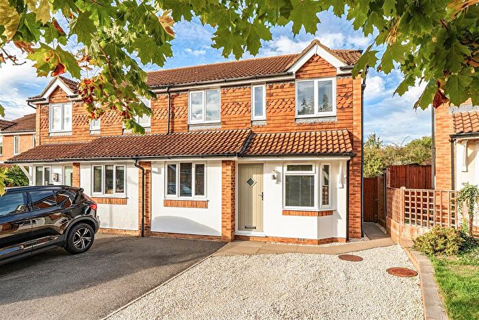 3 Bedroom Semi Detached House For Sale In Mansion House Close, Biddenden, Ashford, TN27