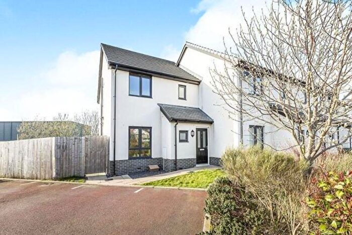 3 Bedroom Semi-Detached House To Rent In Pincroft Close, Catterall, Preston, PR3