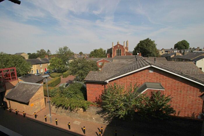 1 Bedroom Apartment To Rent In Christchurch Street, Cambridge, CB1