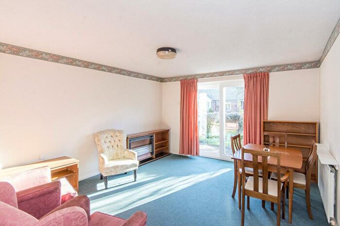 2 Bedroom Terraced Bungalow For Sale In Saxon Close, Market Harborough, LE16