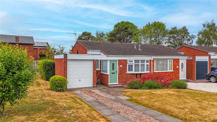 1 Bedroom Bungalow For Sale In Madox Close, Tamworth, Staffordshire, B79