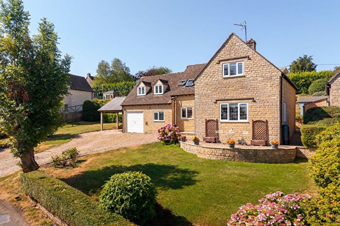 4 Bedroom Detached House For Sale In Clapton-On-The-Hill, Cheltenham, GL54
