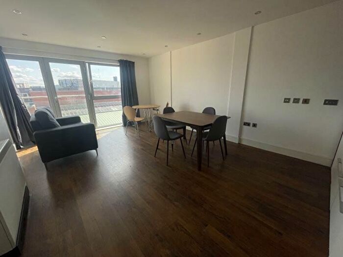 2 Bedroom Flat To Rent In Hanley House, Hanley Street, Nottingham, NG1