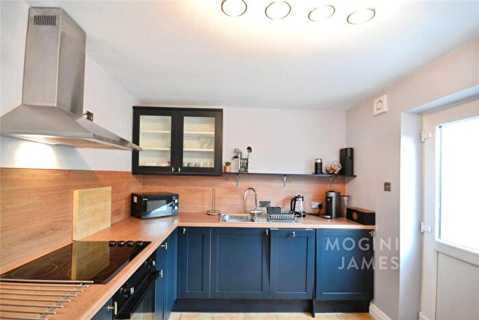 2 Bedroom Terraced House For Sale In Clifton Street, Adamsdown, Cardiff, CF24