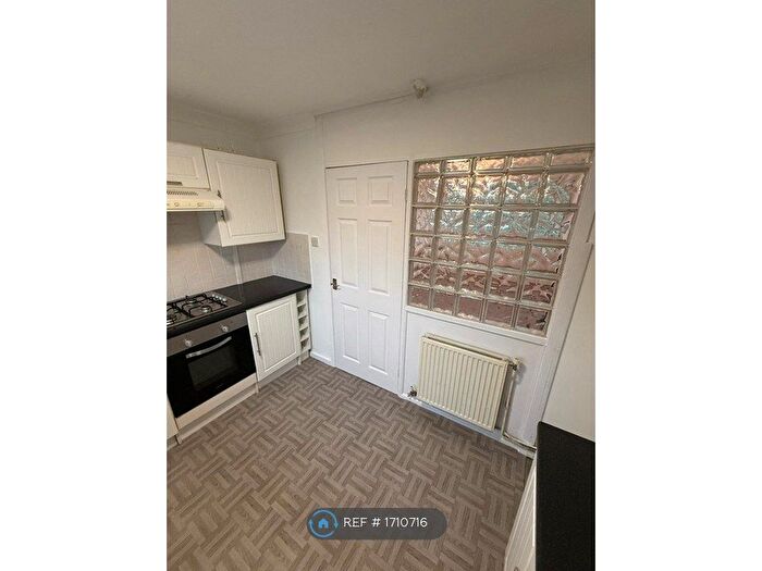 1 Bedroom Flat To Rent In Richmond Road, Sheffield, S13