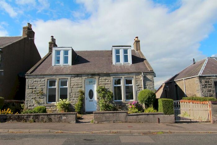 3 Bedroom Detached House To Rent In Thistle Street, Dunfermline, KY12