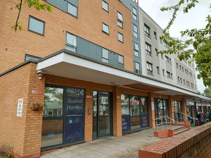 1 Bedroom Studio To Rent In London Road, Penkhull, Stoke-On-Trent, ST4