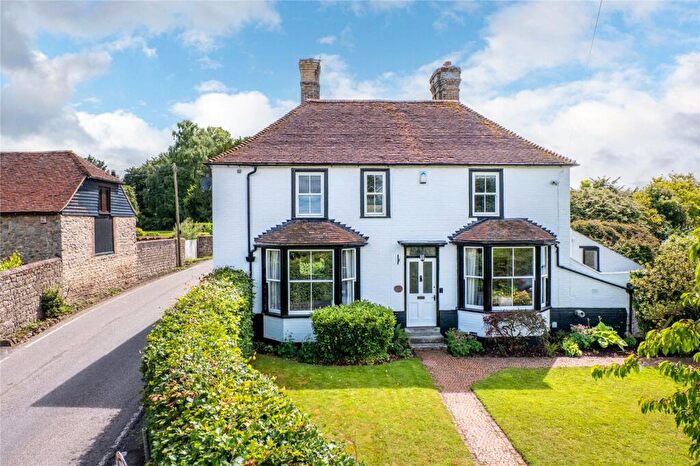 4 Bedroom Semi Detached House For Sale In Dean Street, East Farleigh, Maidstone, Kent, ME15