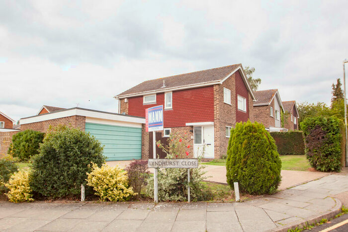 4 Bedroom House To Rent In Lyndhurst Close, Canterbury., CT2