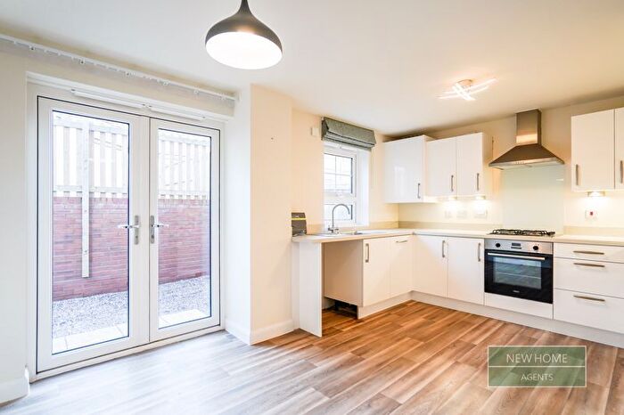 3 Bedroom End Of Terrace House For Sale In Hollyberry Road, Paignton, Torbay, TQ4