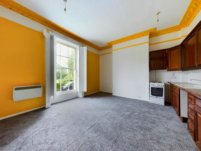 1 Bedroom Flat To Rent In Brunswick Square, Gloucester, GL1