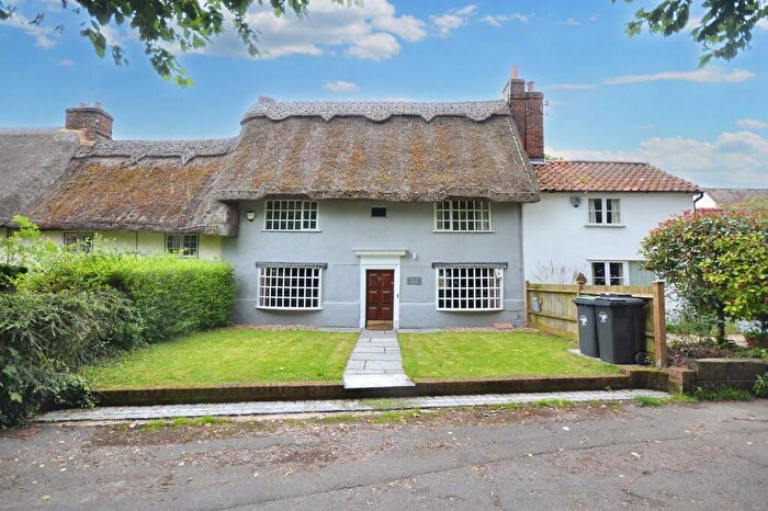 3 Bedroom Cottage For Sale In The Druce, Clavering, Saffron Walden, CB11